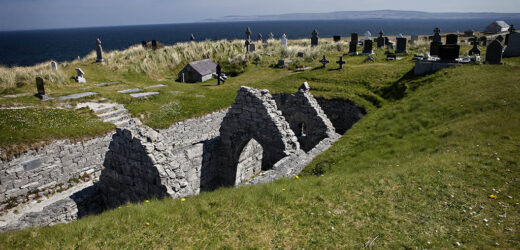 Saint Caomhan's Church Inis Oírr